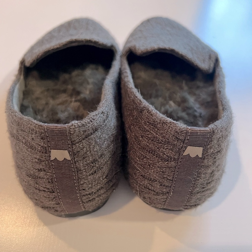 BIRDIES Faux Fur Lined Starling Cable Knit Shoes Slippers